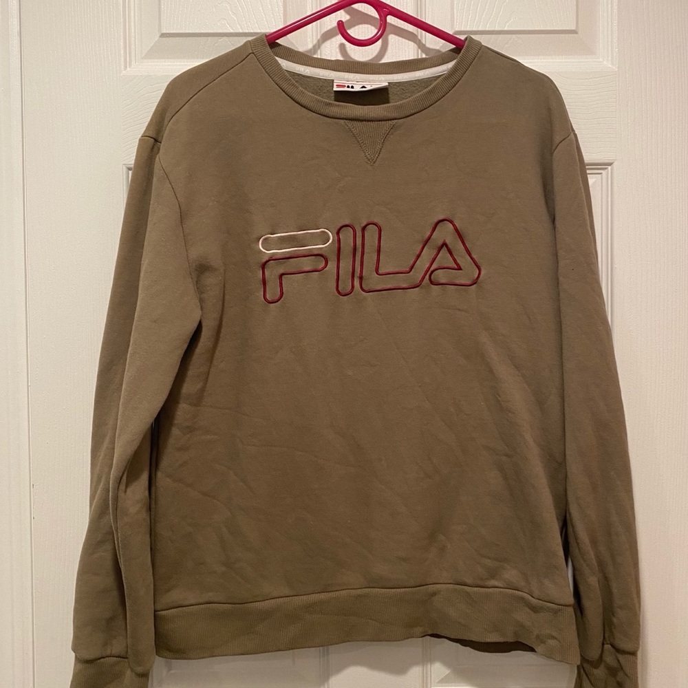 Fila Size Medium Crew Neck Sweatshirt